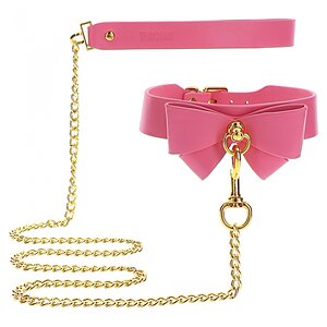 Collar and Leash Roz pe SexLab