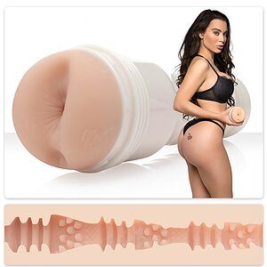 Fleshlight Lana Rhoades Karma pe SexLab